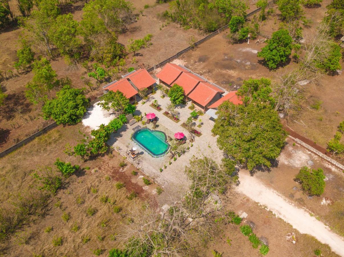 Uluwatu Kayana Bungalows By Bukit Vista Exterior photo