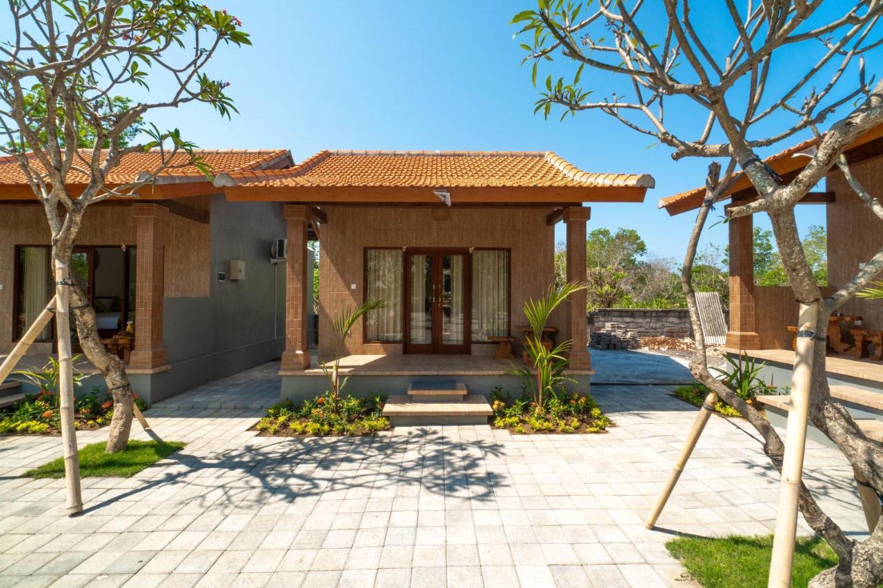 Uluwatu Kayana Bungalows By Bukit Vista Exterior photo